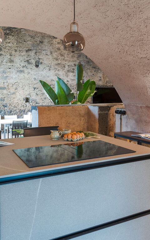 Muna Retreat: Kitchen