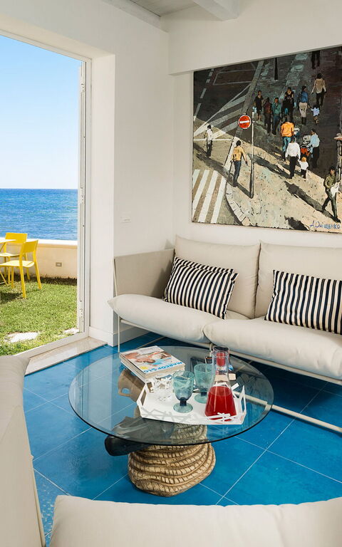 Montalbano Suite: Kitchen, Living Room