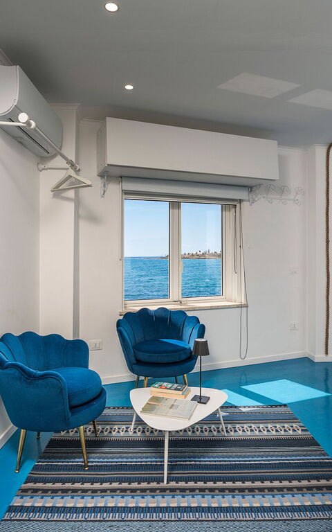 Montalbano Suite: Other Room