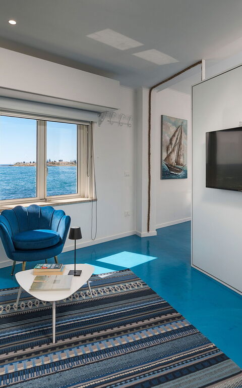 Montalbano Suite: Other Room