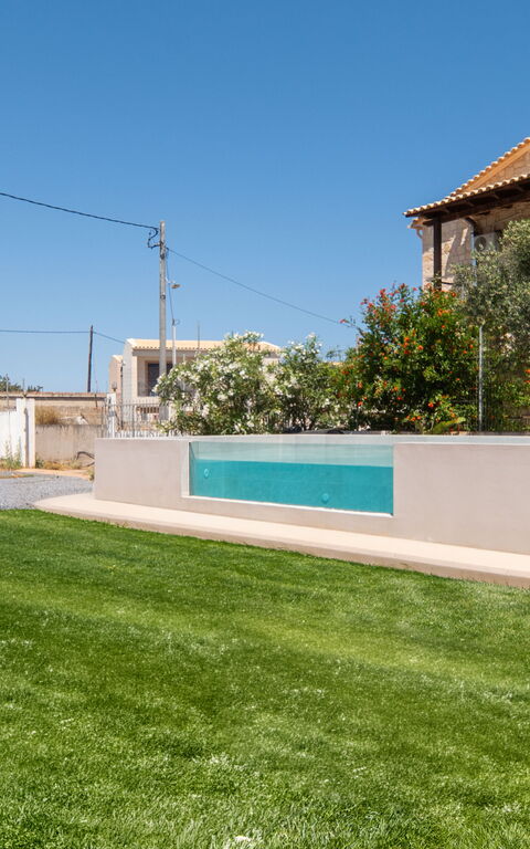 Magnolia: Building Exterior, Garden, Outdoor, Pool