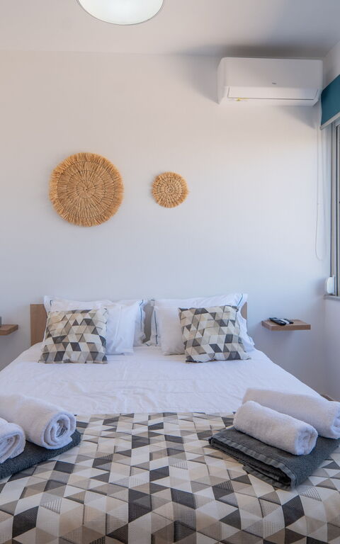 Magnolia: Bedroom