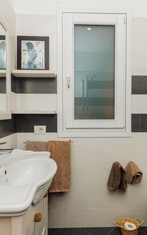 Villa Marinella: Bathroom