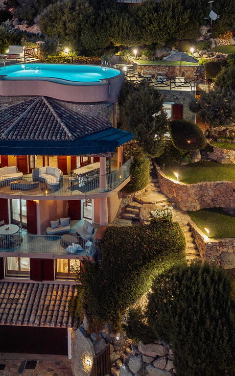 Villa Atlantide: Garden, Pool, Scenic View