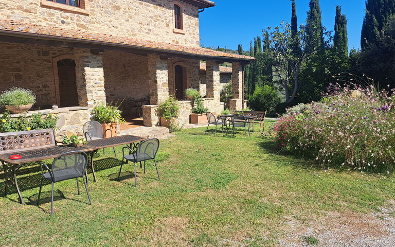 Podere Peteglia: Building Exterior, Garden, Outdoor