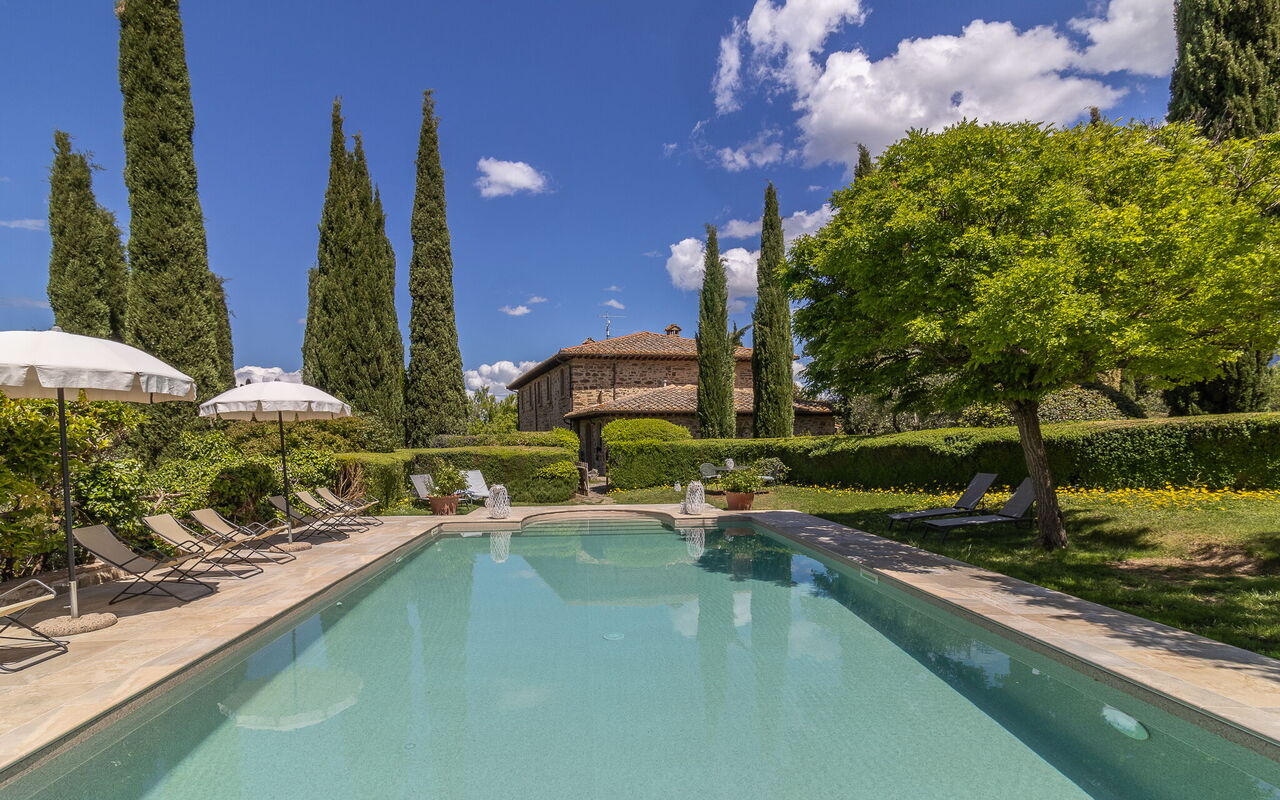 Podere Peteglia: Building Exterior, Garden, Outdoor, Pool
