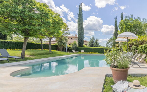 Podere Peteglia: Building Exterior, Garden, Outdoor, Pool