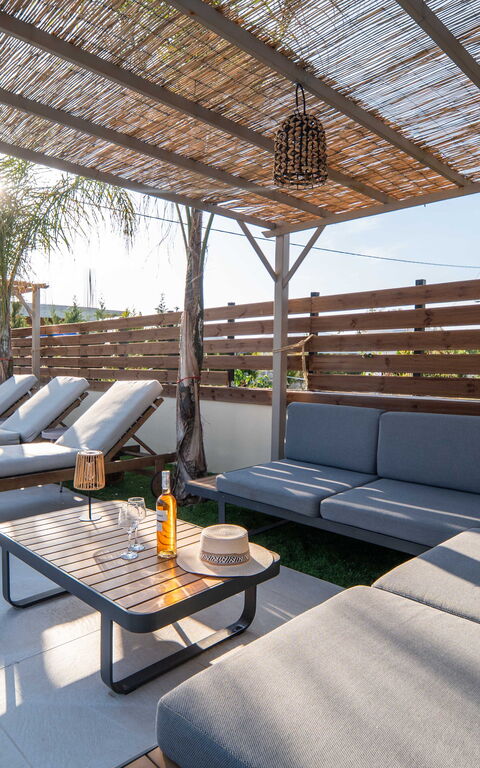 Villa Olympia: Balcony / Terrace / Patio
