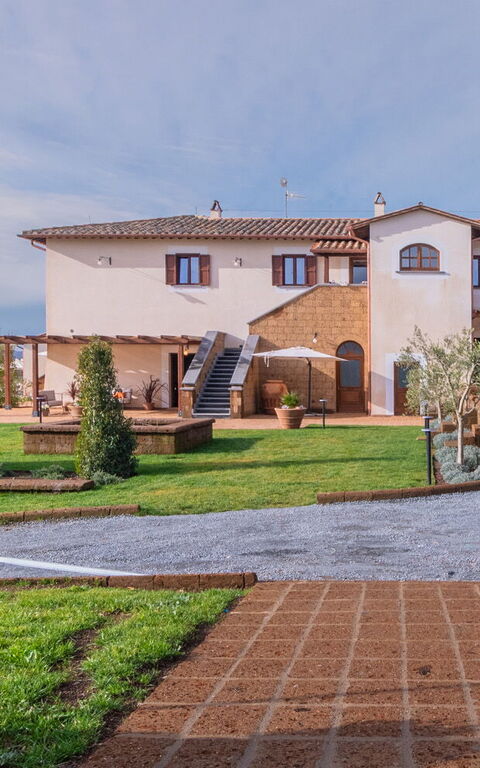 Tenuta Poggio Guiano: Building Exterior, Garden, Outdoor