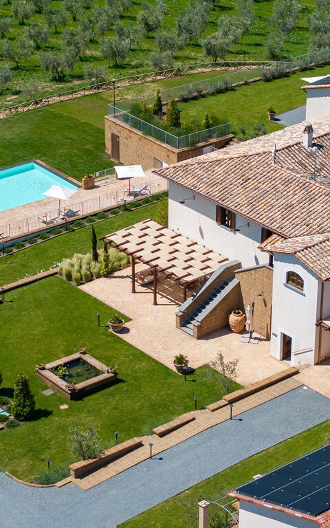 Tenuta Poggio Guiano: Building Exterior, Garden, Outdoor, Pool, Scenic View
