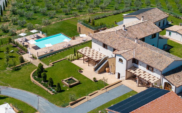 Tenuta Poggio Guiano: Building Exterior, Garden, Outdoor, Pool, Scenic View