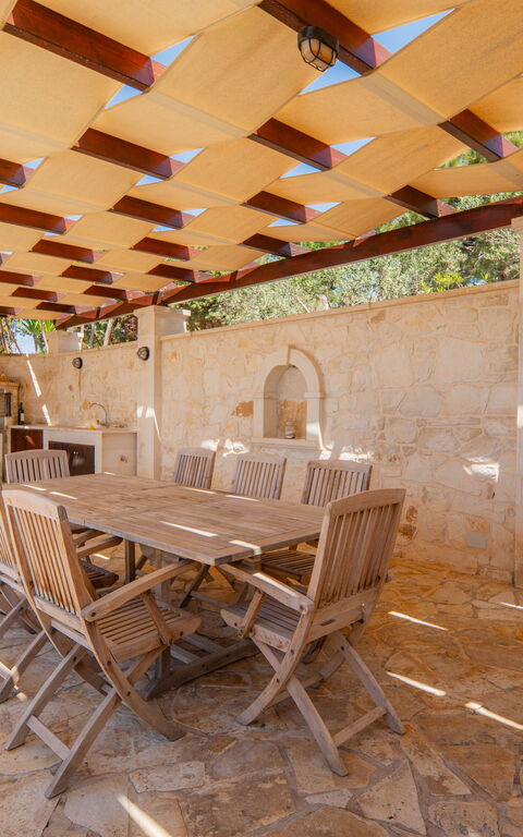 Villa Pi: Building Exterior, Outdoor