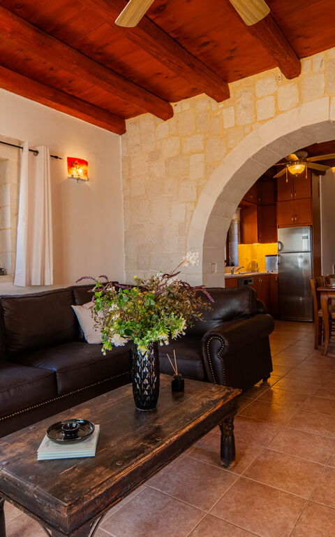 Villa Pi: Living Room