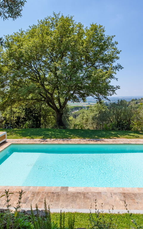Villa Roseto: Building Exterior, Outdoor, Pool
