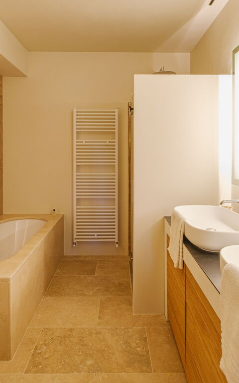 Villa Roseto: Bathroom