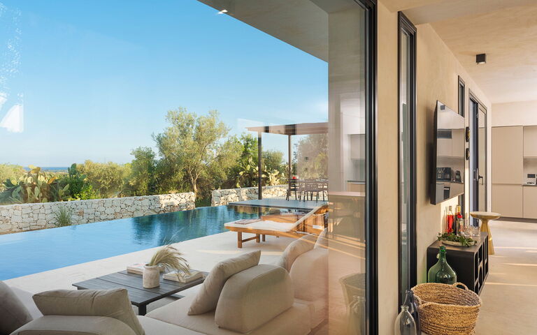 Eos Villa: Living Room