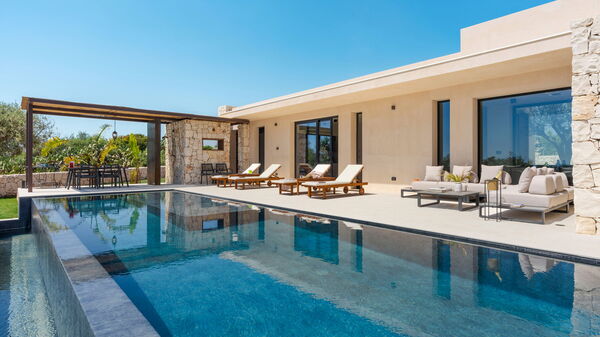 Eos Villa: Building Exterior, Outdoor, Pool