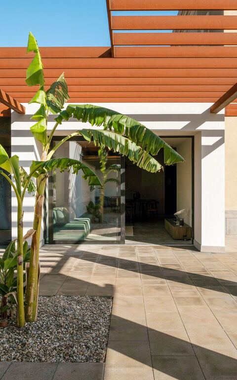 Fiumè: Balcony / Terrace / Patio, Building Exterior, Outdoor