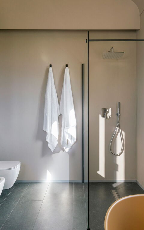 Fiumè: Bathroom