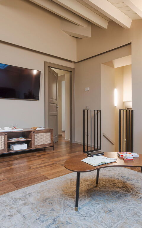 Fiumè: Living Room