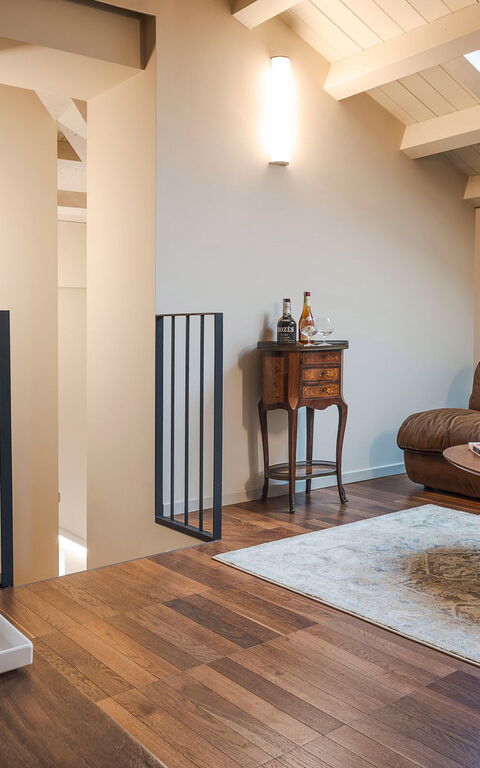 Fiumè: Living Room