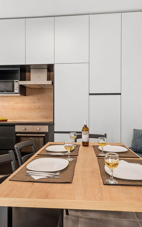 Villa Melia: Dining Room, Kitchen