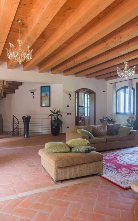 Villa Belvedere San Bartolo: Living Room