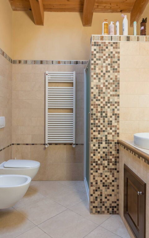 Villa Belvedere San Bartolo: Bathroom