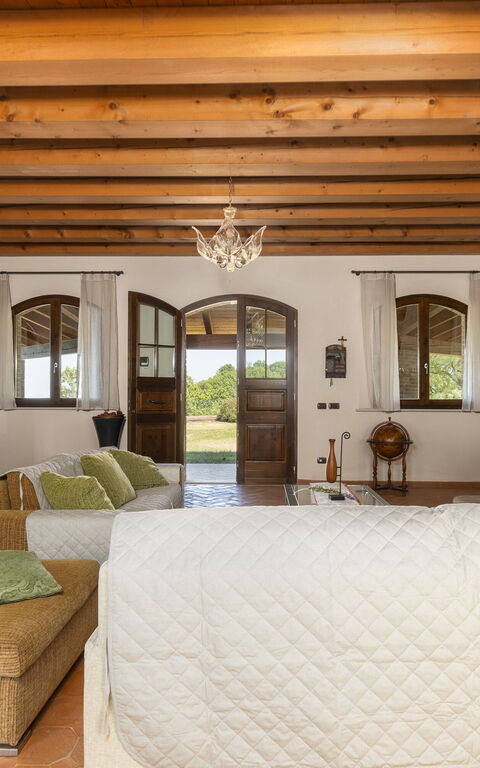 Villa Belvedere San Bartolo: Living Room