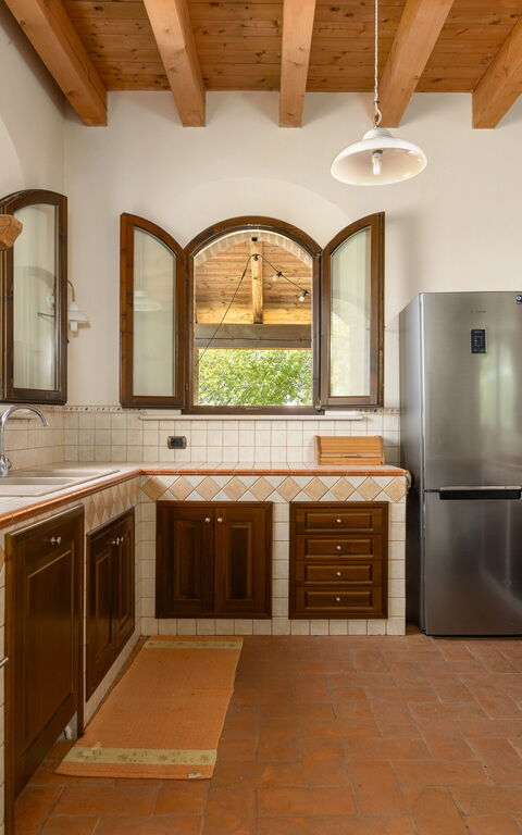 Villa Belvedere San Bartolo: Kitchen