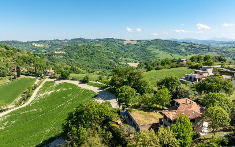 Villa Belvedere San Bartolo: Scenic View