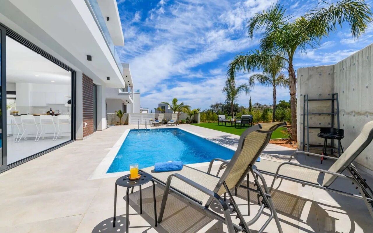 By the Beach - Royal Sapphire Villa: Building Exterior, Outdoor, Pool