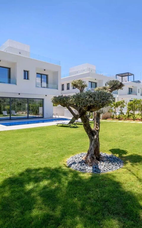 By the Beach - Sea Pearl Villa: Building Exterior, Garden, Outdoor, Pool