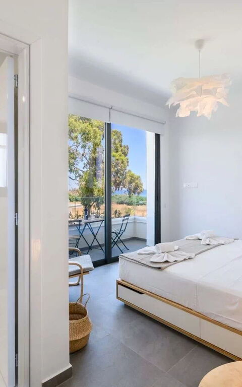 By the Beach - Sea Pearl Villa: Bedroom