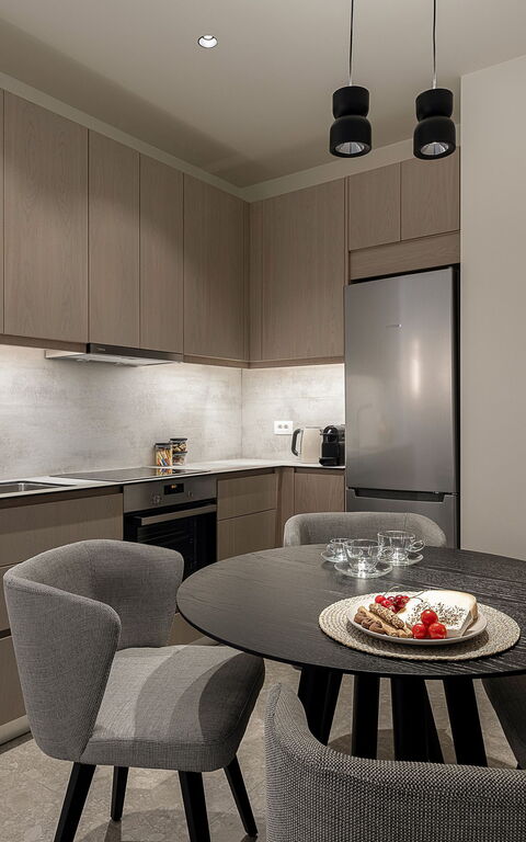 Ares Luxurious Residence: Dining Room, Kitchen
