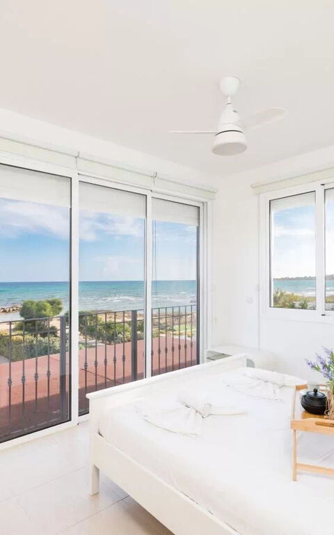 Aya Thekla Beach House: Bedroom