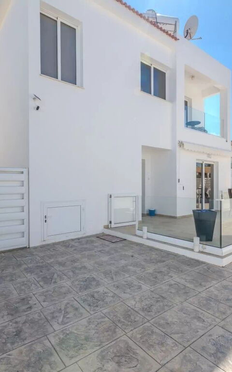 Ayia Triada Beach Gardens: Building Exterior, Outdoor