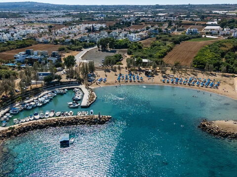 Ayia Triada Beach Gardens
