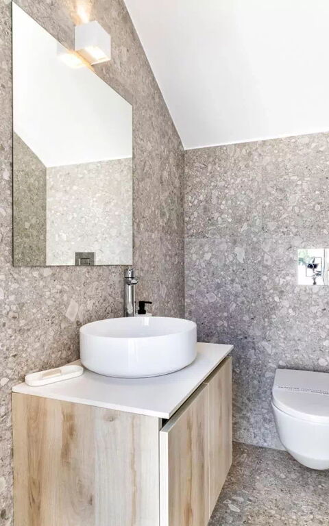 Azure Seaview - Ruby Villa: Bathroom