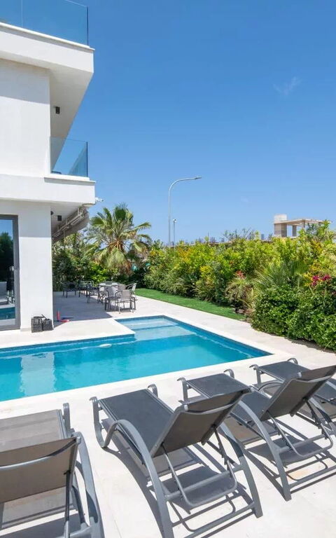 By the Beach - Emerald Seaview Villa: Building Exterior, Outdoor, Pool