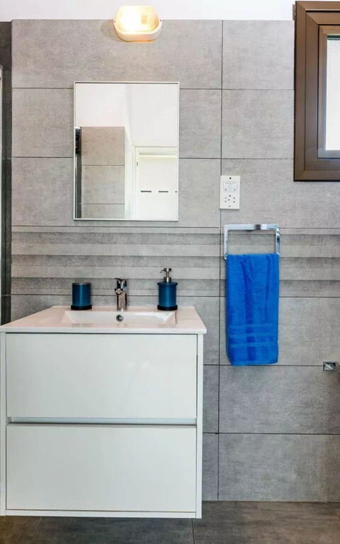 Kymma Seaview #24: Bathroom