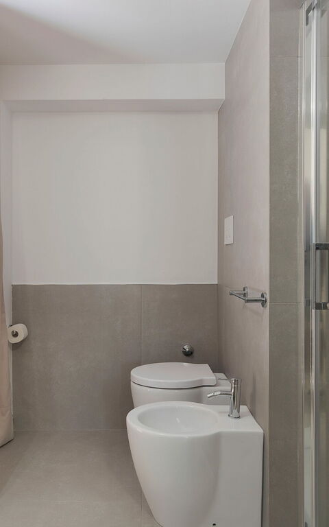 Arabel: Bathroom