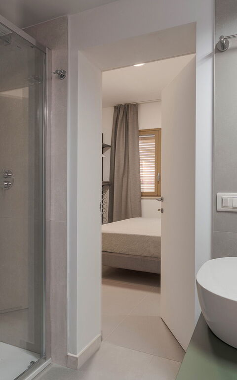 Arabel Plus: Bathroom