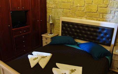 Accommodation Suite King George