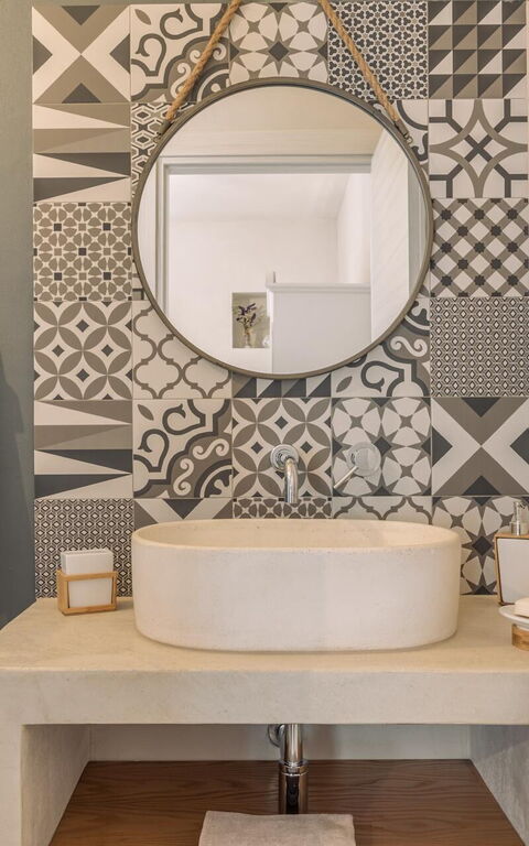 Villa Calanthia: Bathroom
