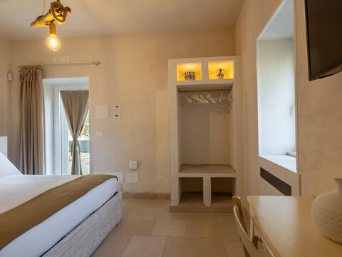 Villa Calanthia