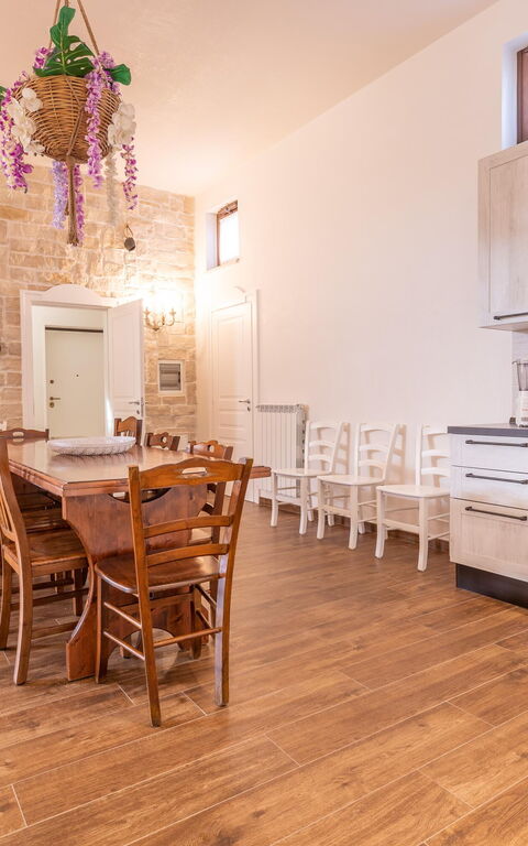 Villa Icaria: Dining Room, Kitchen