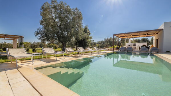 Villa Perla del Mare: Building Exterior, Outdoor, Pool