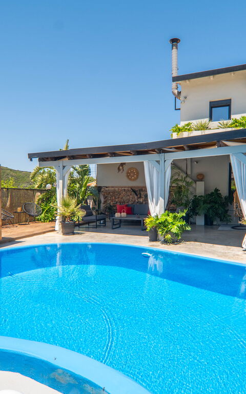 Casa del Miele: Building Exterior, Outdoor, Pool