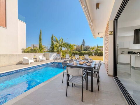 By the Beach - Aura Villa